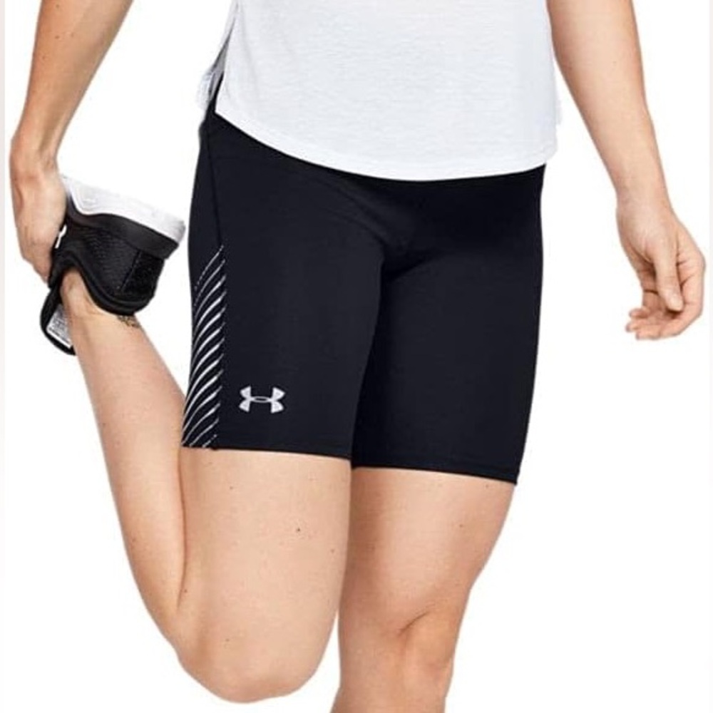 Under Armour Compression Shorts Women’s XS Black Athletic Activewear Gym Biker